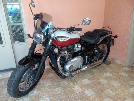 TRIUMPH BONNEVILLE SPEEDMASTER TRIUMPH BONNEVILLE SPEEDMASTER